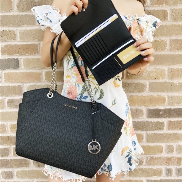 ‼️SALE‼️👜💕-NWT Michael Kors Tote&Wallet SET - Picture 2 of 6